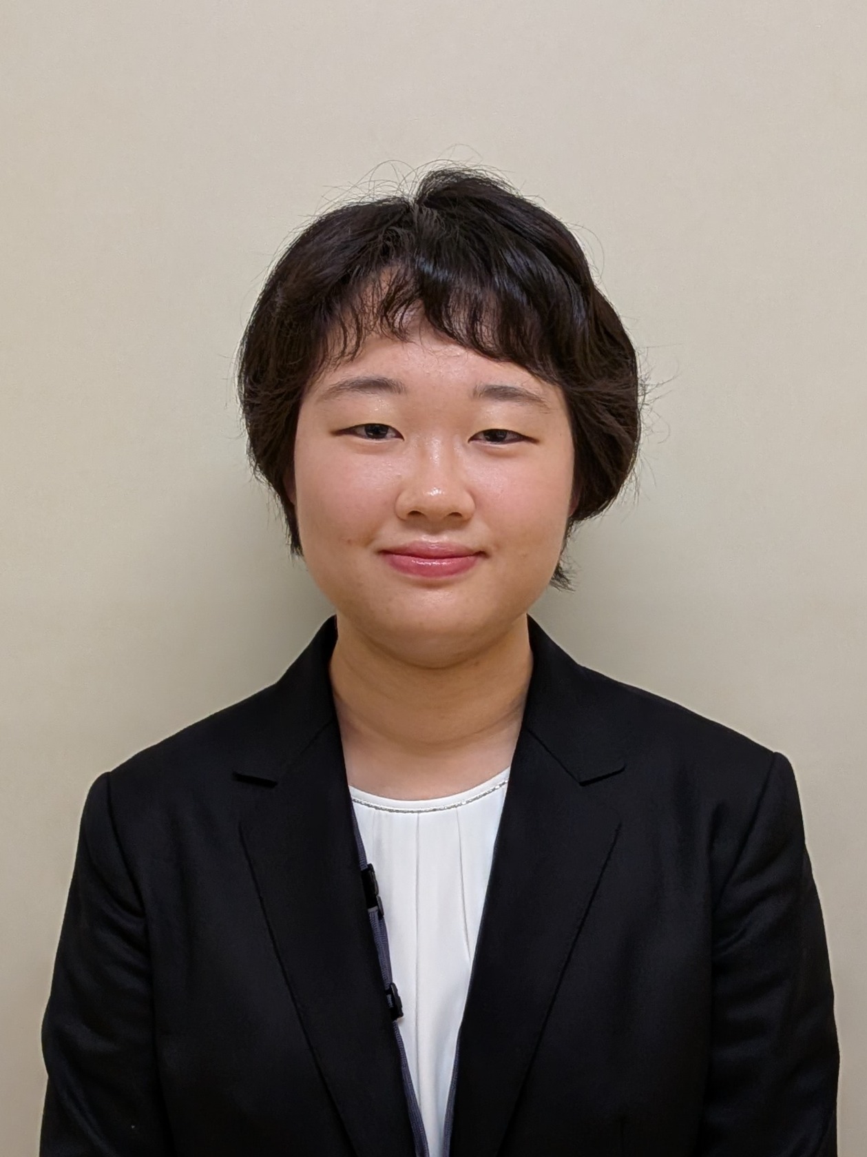 仲野　明花