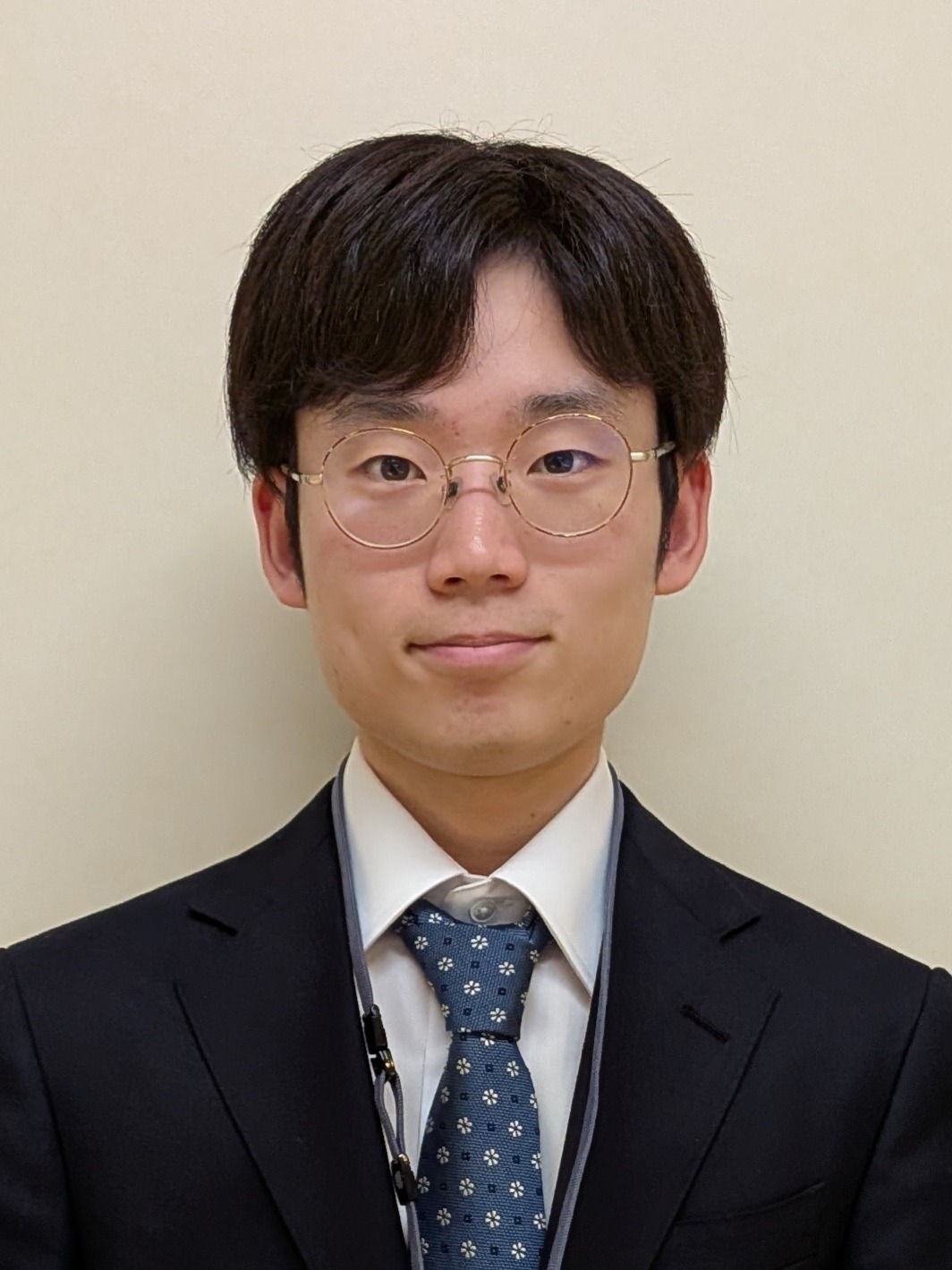 仮野　晄